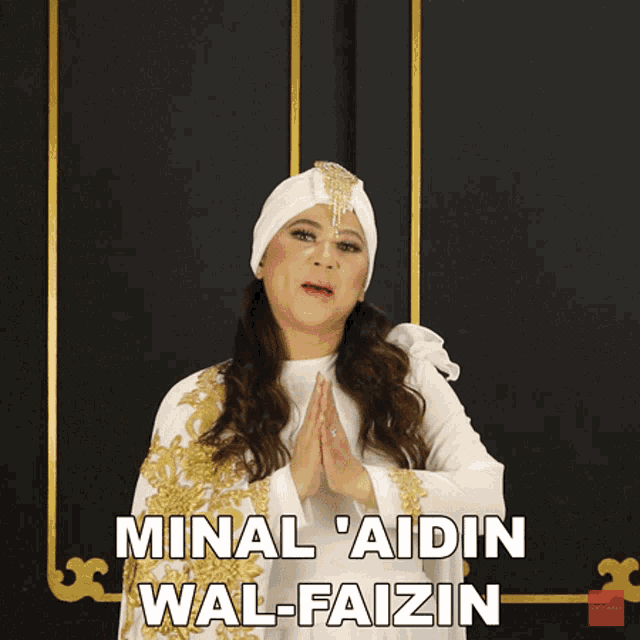Minal Aidin Walfaizin Tiara Marleen GIF - Minal Aidin Walfaizin Tiara Marleen Mohon Maaf Lahir Dan Batin GIFs