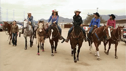 Cow Girls GIF - Rodeo Horse Horse Back Riding GIFs