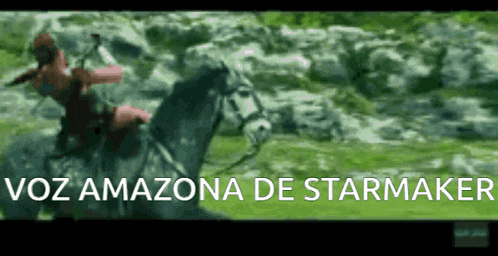 a man is riding a horse in a field with the words voz amazona de starmaker below him