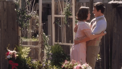 Hearties Mcgarries Wcth Nathanandelizabeth Catch GIF - Hearties Mcgarries Wcth Nathanandelizabeth Catch GIFs