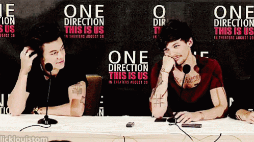 One Direction Harry Styles GIF - One Direction Harry Styles Louis Tomlinson GIFs