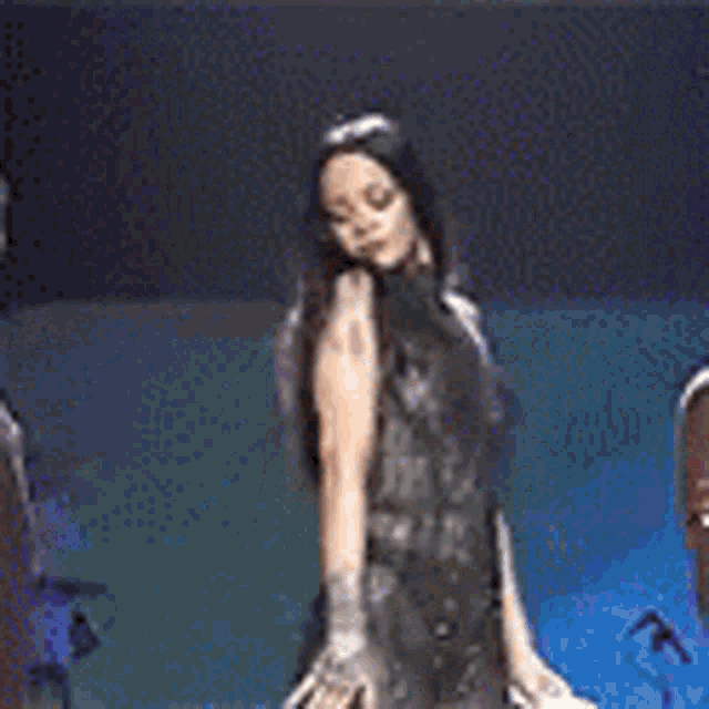 Rihanna Dance GIF - Rihanna Dance Hand GIFs