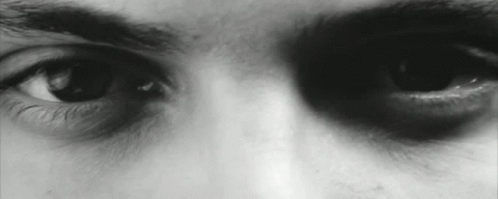 Callum Borghese Luke Grimes GIF - Callum Borghese Luke Grimes Eye GIFs