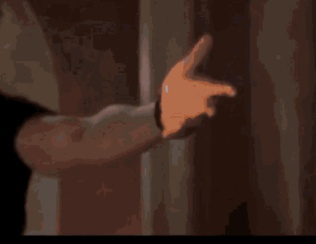 Remote Dark Orbing Charmed GIF - Remote Dark Orbing Charmed Wyatt Halliwell GIFs