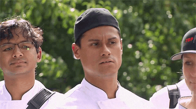 Listening Top Chef GIF - Listening Top Chef Focused GIFs