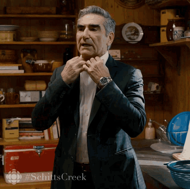 Looking Fresh Johnny Rose GIF - Looking Fresh Johnny Rose Eugene Levy GIFs