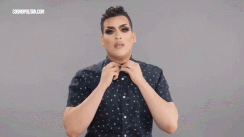 Drag Queen Outfitchange GIF - Drag Queen Outfitchange Cosmo Queens GIFs