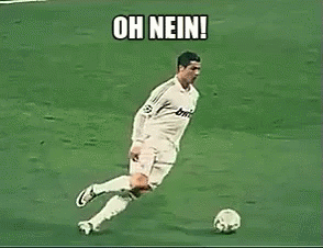 Cristiano Ronaldo Stolpert GIF - Cristiano Ronaldo Oh Nein Stolpern GIFs