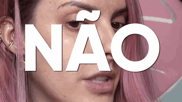a close up of a woman 's face with the word nao above her