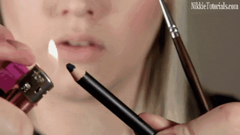 How To Make Your Own Colored Mascara GIF - Colored Mascara Diy Simple GIFs