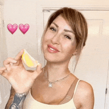 Eating A Lemon Tracy Kiss GIF - Eating A Lemon Tracy Kiss Eating A Fruit GIFs