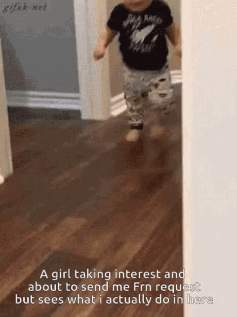 A Girl Taking Interest Friend Request GIF - A Girl Taking Interest Friend Request What I Actually Do In Here GIFs