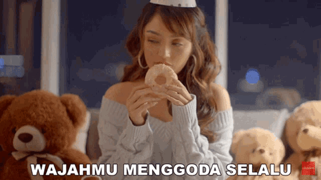 Wajahmu Menggoda Selalu Siti Badriah GIF - Wajahmu Menggoda Selalu Siti Badriah Video Call Aku Song GIFs