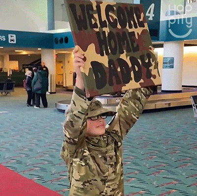Welcome Home Daddy Happily GIF - Welcome Home Daddy Happily Welcome Back GIFs