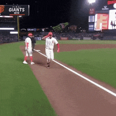 the giants are playing the red sox in the final game