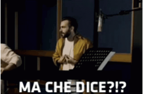 Marco Mengoni Ma Che Dice GIF - Marco Mengoni Ma Che Dice What GIFs