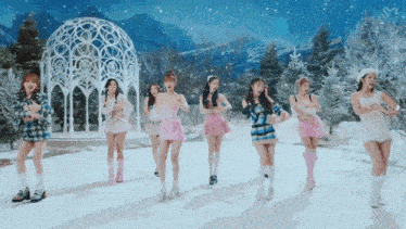 Beautiful Christmas Aespa GIF - Beautiful Christmas Aespa Red Velvet GIFs