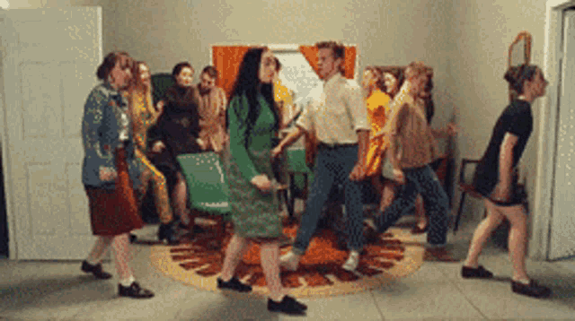 Belle And Sebastian Perfect Couples GIF - Belle And Sebastian Perfect Couples People Dancing GIFs