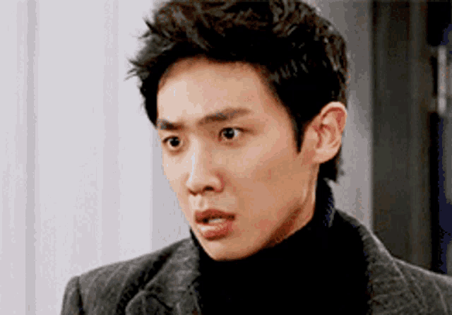 Lee Joon You Reek Of Smell GIF - Lee Joon You Reek Of Smell Smell GIFs