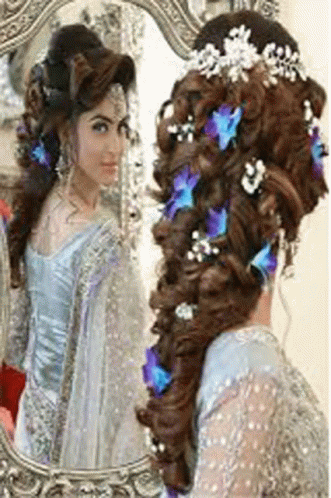 Wedding Hairstyle For Women Indian Weddings GIF - Wedding Hairstyle For Women Indian Weddings Smile GIFs