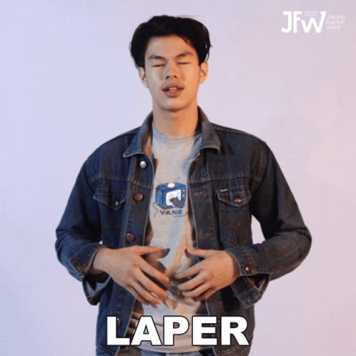 Laper Jakarta Fashion Week GIF - Laper Jakarta Fashion Week Kelaparan GIFs