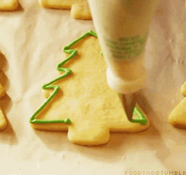 Christmas Tree Cookie Cookie GIF - Christmas Tree Cookie Cookie Decorating GIFs