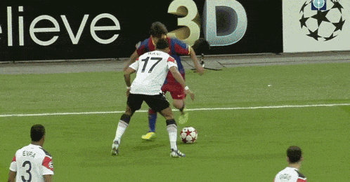 a soccer player with the number 17 on the back of his shirt