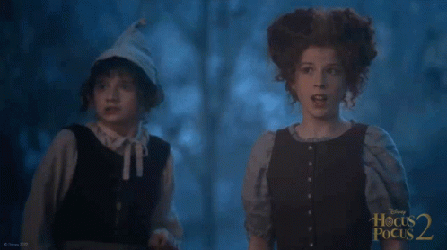 Jaw Dropping Young Winifred Sanderson GIF - Jaw Dropping Young Winifred Sanderson Young Mary Sanderson GIFs