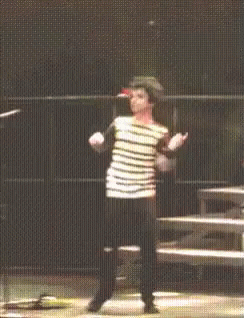 Billie Joe Armstrong Green Day GIF - Billie Joe Armstrong Green Day Dance GIFs