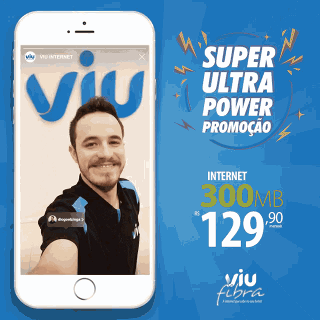 a man is taking a selfie in front of a sign that says super ultra power promocao