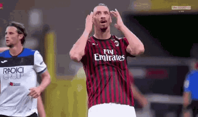 Zlatan Ibrahimović Shocked GIF - Zlatan Ibrahimović Shocked Acmilan GIFs