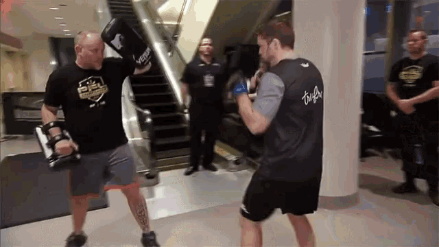 Sparring Match GIF - Sparring Match Battle GIFs