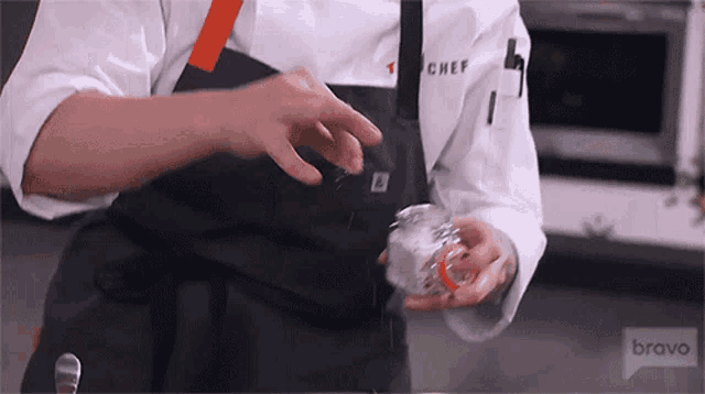 Sprinkling Top Chef GIF - Sprinkling Top Chef Touch Of Salt GIFs