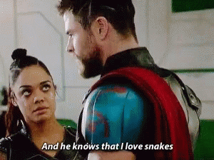 And He Know That I Love Snakes Chris Hemsworth GIF - And He Know That I Love Snakes Chris Hemsworth Thor Ragnorak GIFs