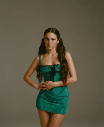 Olivia Rodrigo GIF - Olivia Rodrigo GIFs