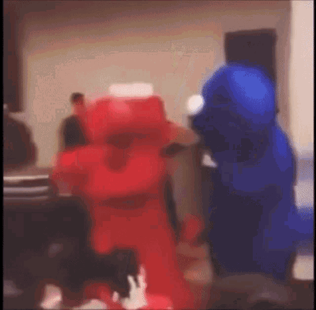 Elmo Dancing GIF - Elmo Dancing Going GIFs