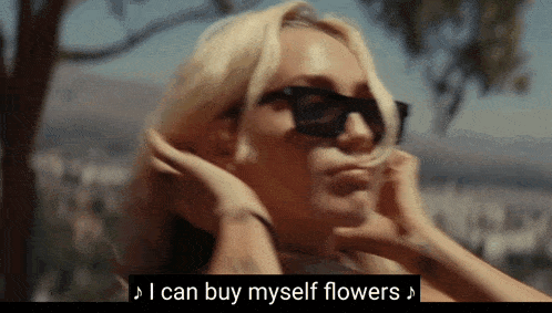 I Can Buy Myself Flowers Miley Cyrus Flowers GIF - I Can Buy Myself Flowers Miley Cyrus Flowers Flowers GIFs
