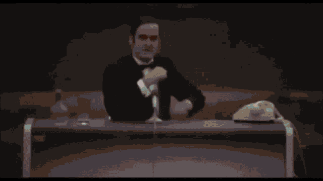 Monty Python John Cleese GIF - Monty Python John Cleese And Now For Something Completely Different GIFs