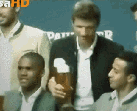 Thomasmuller Cheers GIF - Thomasmuller Cheers What GIFs