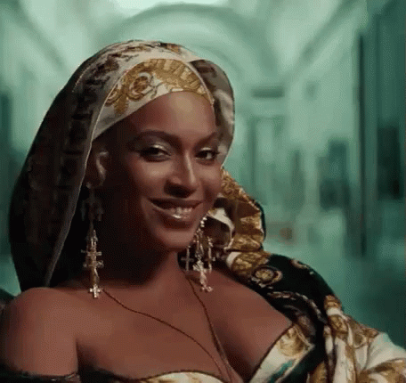 Beyoncé Rindo / Sorrindo / Apeshit - The Carters / GIF - Beyoncé Beyonce Smile GIFs