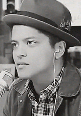 Bruno Mars Earphones GIF - Bruno Mars Earphones GIFs