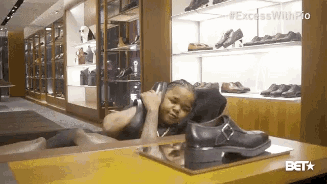 Black Shoes Shopping GIF - Black Shoes Shopping Leather Shoes GIFs