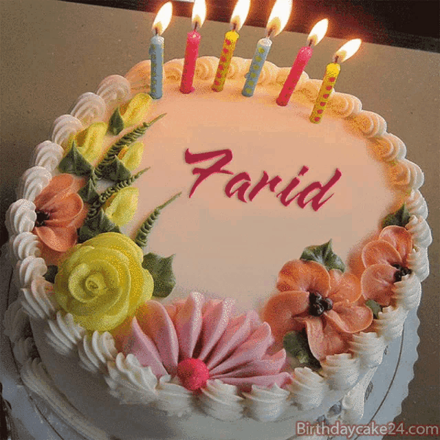 a birthday cake with the name farid and candles