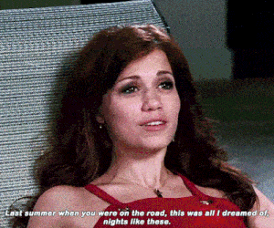 One Tree Hill Haley James Scott GIF - One Tree Hill Haley James Scott Last Summer When You Were On The Road GIFs
