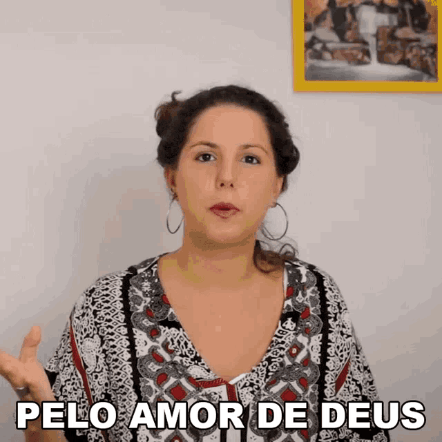 a woman says " pelo amor de deus " in a video