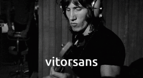 Roger Waters Vitorsans GIF - Roger Waters Vitorsans Pink Floyd GIFs