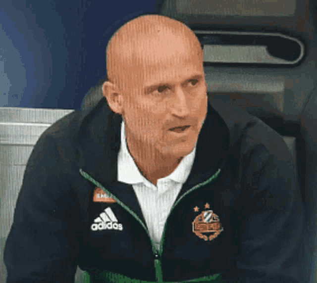 Soccer Coach Goran Djuricin GIF - Soccer Coach Goran Djuricin Chewing GIFs