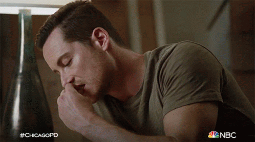 Lonely Jay Halstead GIF - Lonely Jay Halstead Hailey Upton GIFs