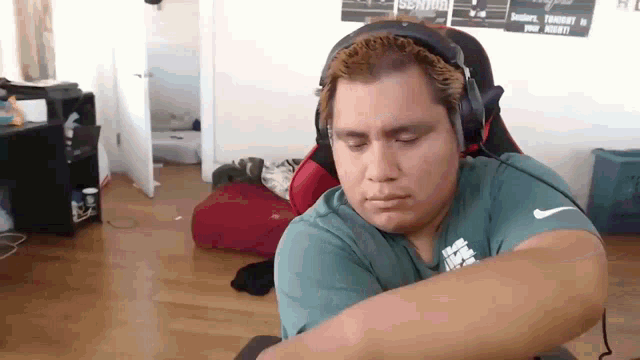 Mexican Andy Mic Slam Angry GIF - Mexican Andy Mic Slam Angry Throw GIFs