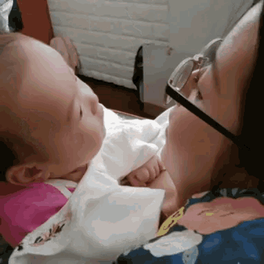 Jenjen Cute Baby GIF - Jenjen Cute Baby Mothers Love GIFs